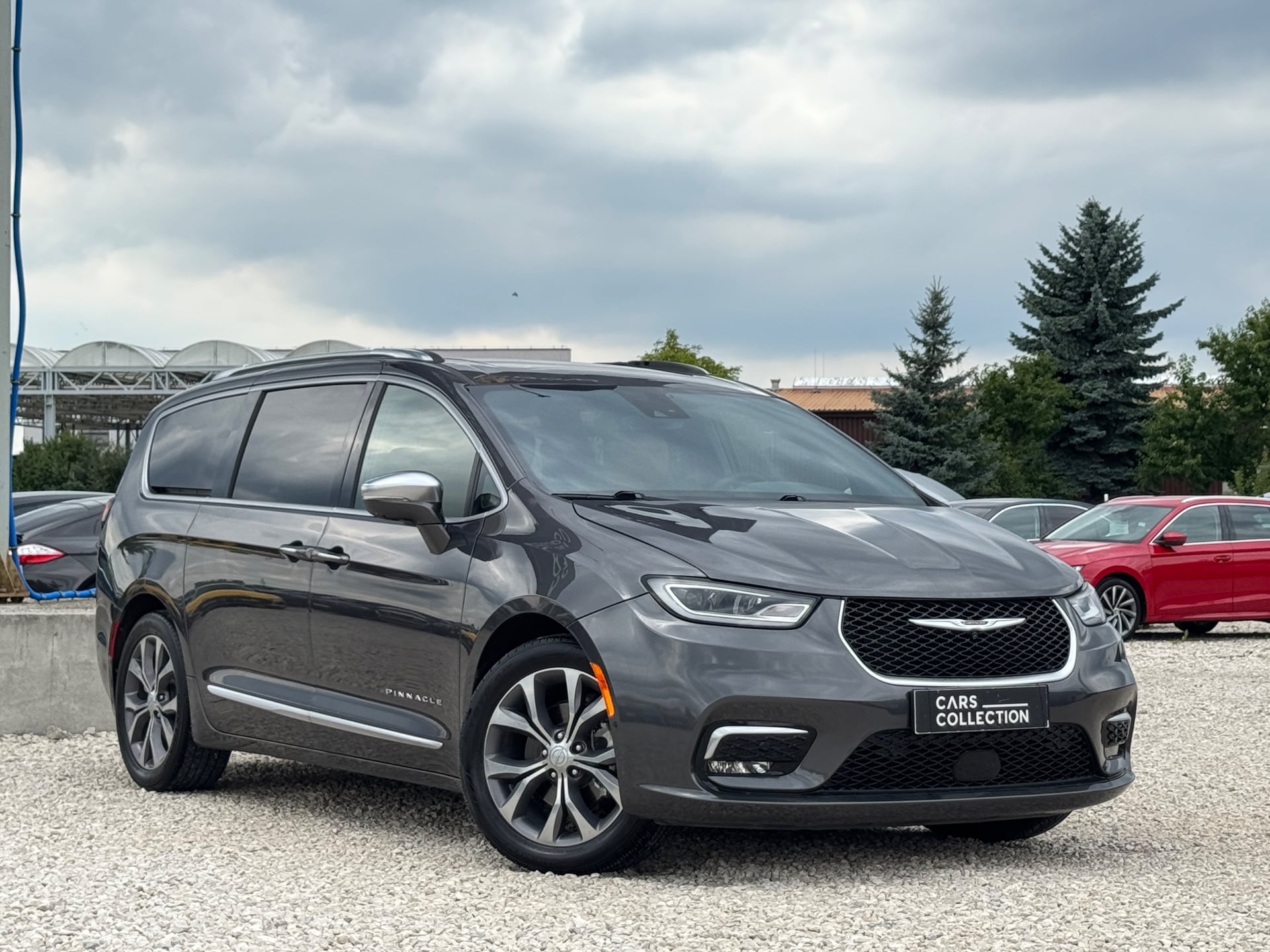 Chrysler Pacifica 2022 na sprzedaż — Cars Collection Warszawa