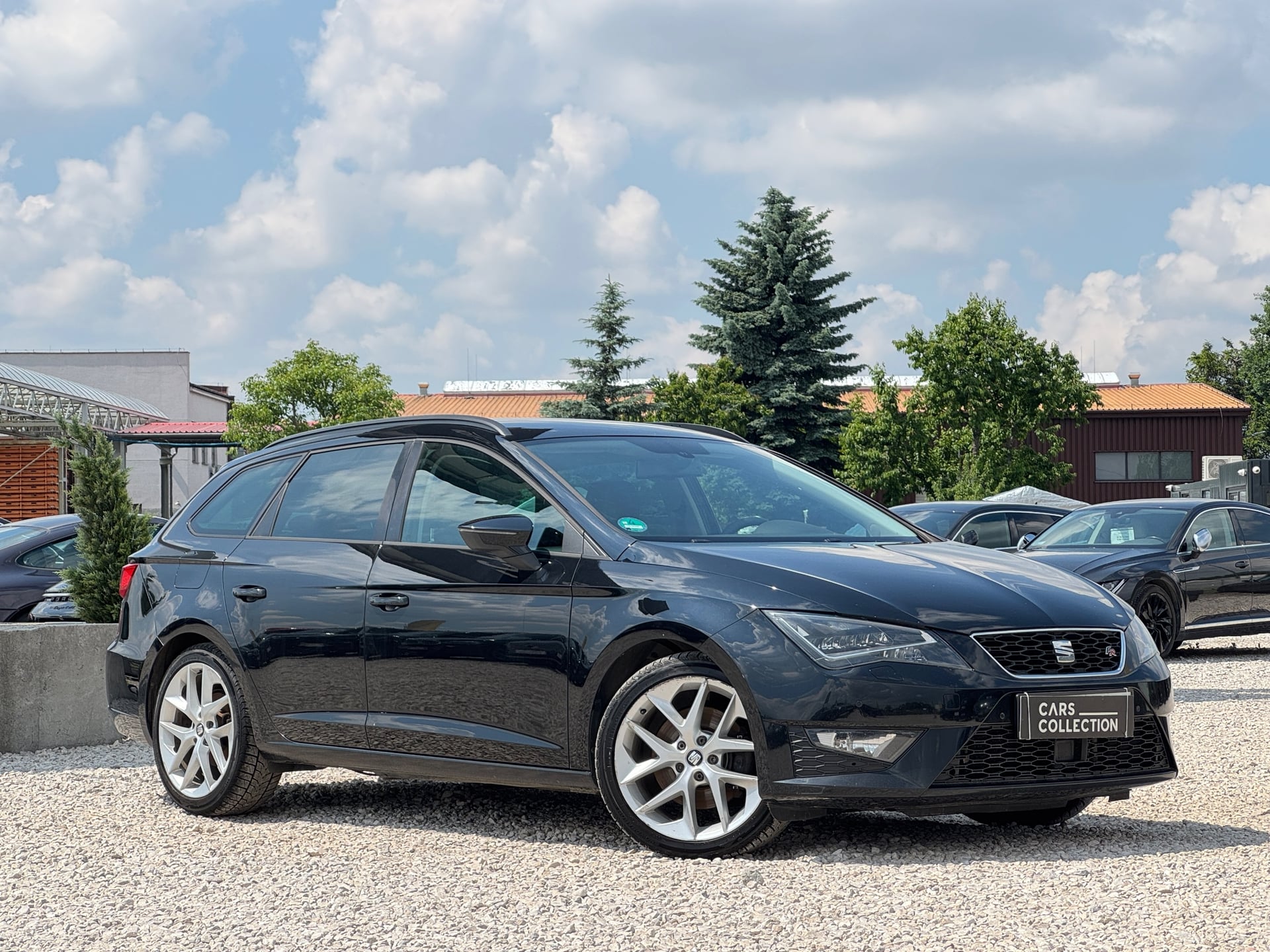 Seat Leon 2015 na sprzedaż — Cars Collection Warszawa