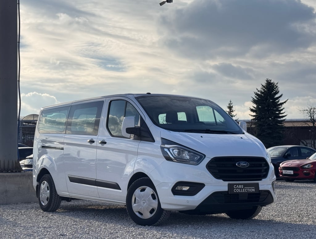 Ford Transit Custom 2018 na sprzedaż — Cars Collection Warszawa