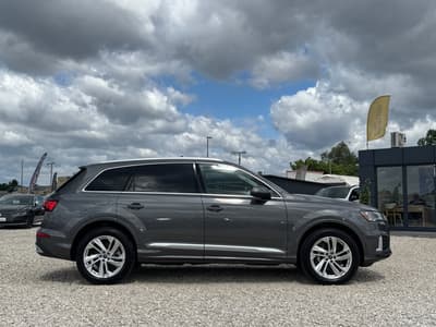 Audi Q7 2023 — zdjecie 3 z 23