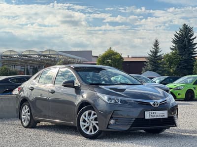 Toyota Corolla 2018 — zdjecie glowne, na sprzedaz w Cars Collection Warszawa