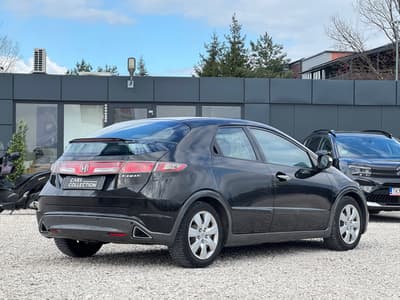 Honda Civic 2009 — zdjecie 4 z 20
