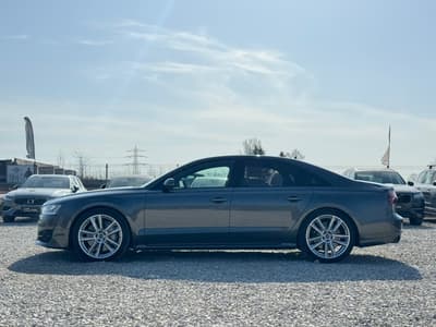 Audi S8 2017 — zdjecie 7 z 26