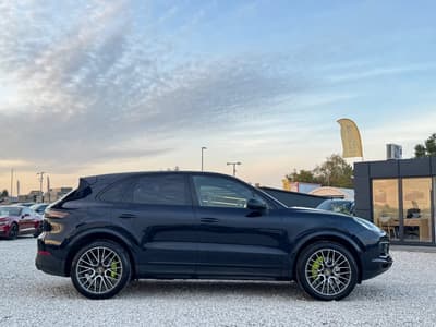 Porsche Cayenne 2019 — zdjecie 3 z 23