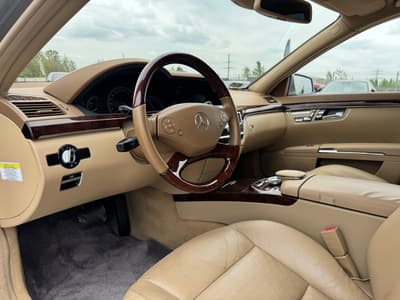 Mercedes S-klasa 2010 — zdjecie 10 z 23