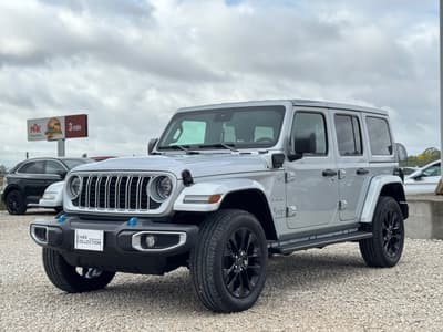 Jeep Wrangler 2023 — zdjecie 8 z 19