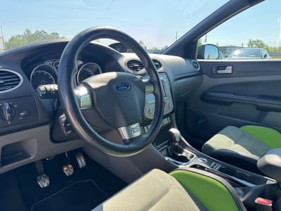 Ford Focus 2010 — zdjecie 10 z 19