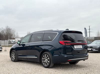 Chrysler Pacifica 2022 — zdjecie 5 z 27