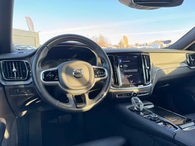 Volvo V60 2019 — zdjecie 10 z 20