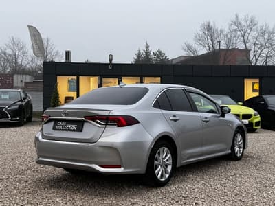 Toyota Corolla 2024 — zdjecie 4 z 19