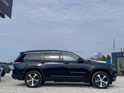 Jeep Grand Cherokee 2024 — zdjecie 3 z 25