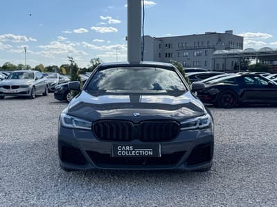 BMW Seria 5 2021 — zdjecie 9 z 24