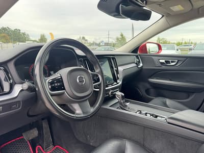 Volvo S60 2019 — zdjecie 10 z 22