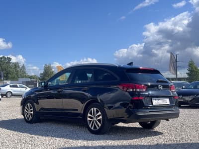 Hyundai i30 2019 — zdjecie 6 z 19