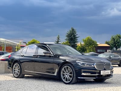 BMW Seria 7 2018 — zdjecie 2 z 25
