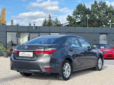 Toyota Corolla 2018 — zdjecie 4 z 18