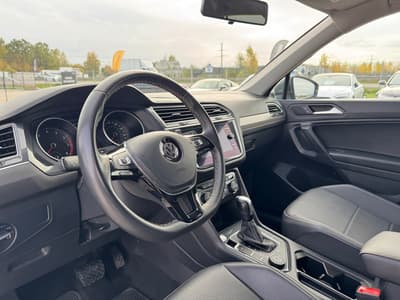 Volkswagen Tiguan Allspace 2021 — zdjecie 10 z 19