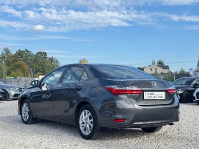 Toyota Corolla 2018 — zdjecie 6 z 18