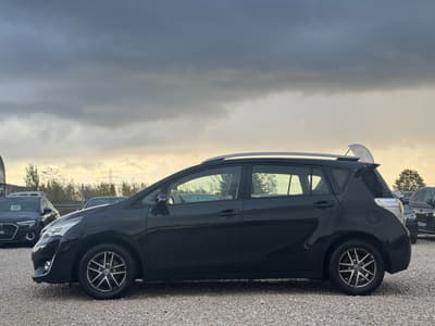 Toyota Verso 2015 — zdjecie 7 z 19