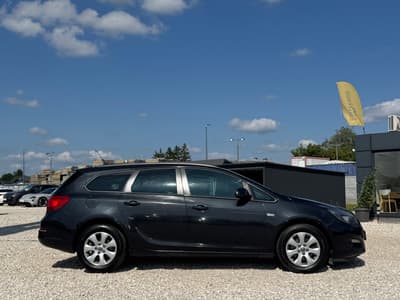 Opel Astra 2015 — zdjecie 3 z 17