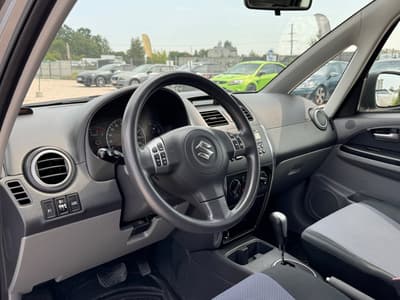 Suzuki SX4 2008 — zdjecie 10 z 17