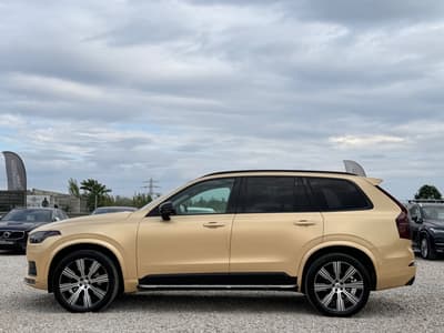 Volvo XC90 2021 — zdjecie 7 z 21