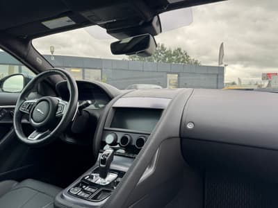 Jaguar F-Type 2022 — zdjecie 10 z 18