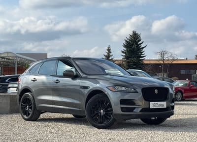 Jaguar F-Pace 2017 — zdjecie glowne, na sprzedaz w Cars Collection Warszawa