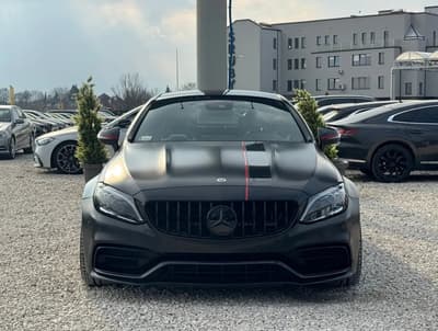 Mercedes C-klasa 2019 — zdjecie 9 z 20