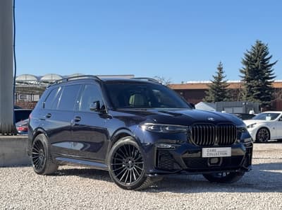 BMW X7 2021 — zdjecie glowne, na sprzedaz w Cars Collection Warszawa