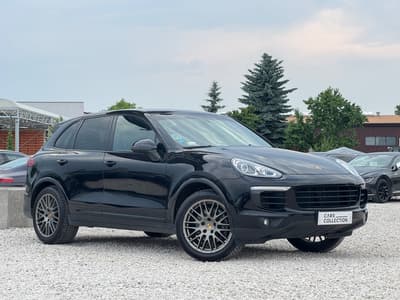 Porsche Cayenne 2016 — zdjecie glowne, na sprzedaz w Cars Collection Warszawa