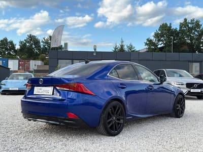 Lexus IS 2020 — zdjecie 4 z 19