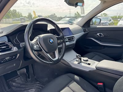 BMW 318i 2020 — zdjecie 10 z 18