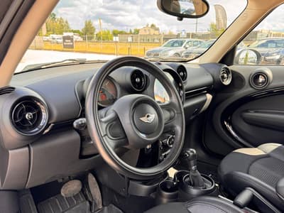 Mini Countryman 2016 — zdjecie 10 z 17