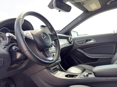 Mercedes GLA 2016 — zdjecie 9 z 16