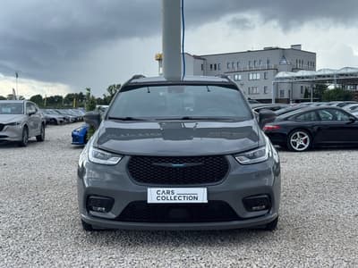 Chrysler Pacifica 2021 — zdjecie 9 z 24