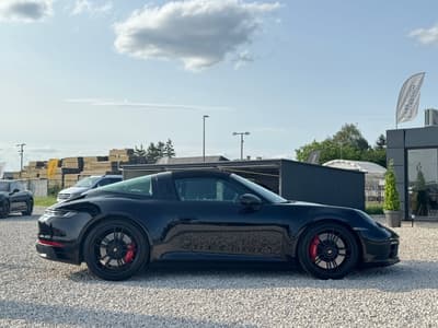 Porsche 911 4 GTS Targa 2023 — zdjecie 2 z 23
