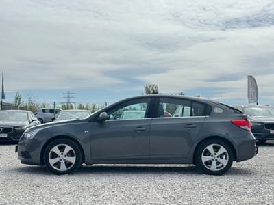 Chevrolet Cruze 2012 — zdjecie 7 z 19