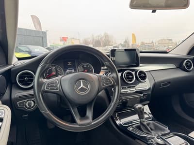 Mercedes C180 2016 — zdjecie 10 z 16