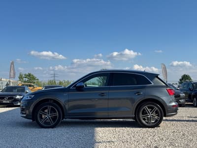 Audi SQ5 2018 — zdjecie 7 z 23