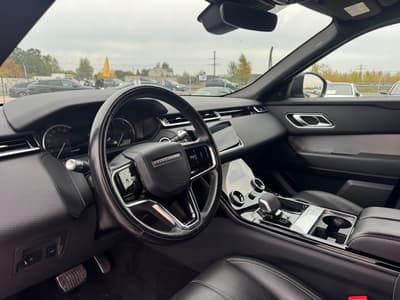 Land Rover Range Rover Velar 2021 — zdjecie 10 z 22