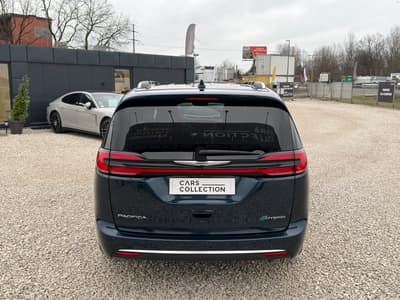 Chrysler Pacifica 2022 — zdjecie 4 z 27