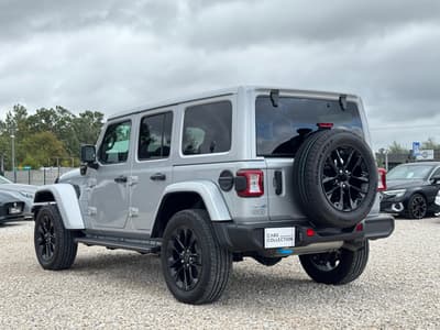 Jeep Wrangler 2023 — zdjecie 6 z 19