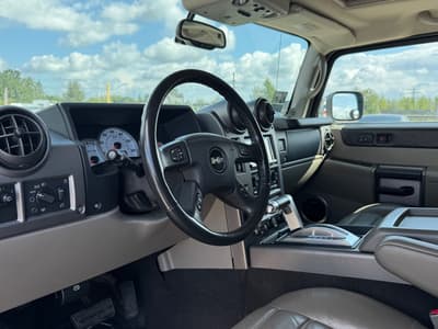 Hummer H2 2004 — zdjecie 10 z 21