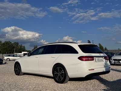 Mercedes E-klasa 2020 — zdjecie 7 z 20