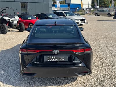 Toyota Mirai 2023 — zdjecie 5 z 19