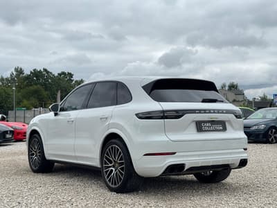 Porsche Cayenne 2022 — zdjecie 6 z 23