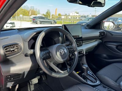 Toyota Yaris 2025 — zdjecie 10 z 21