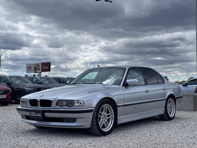 BMW Seria 7 2001 — zdjecie 8 z 22