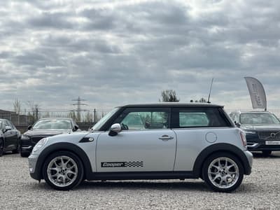 Mini Cooper 2009 — zdjecie 7 z 19